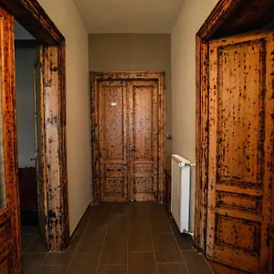 3* krevet i doručak Center